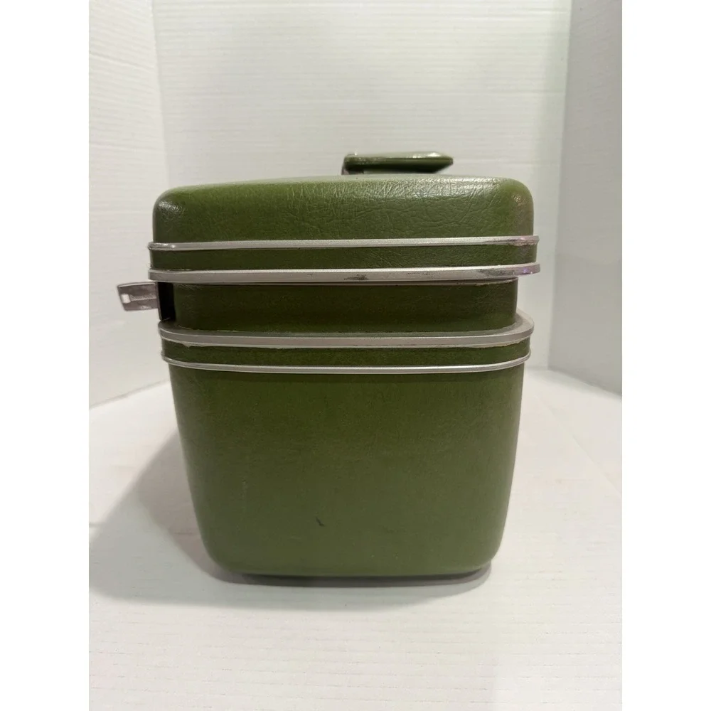 Vintage Samsonite Train Case Green Vanity Makeup Travel Case Tray Key & Mirror - Picture 4 of 7